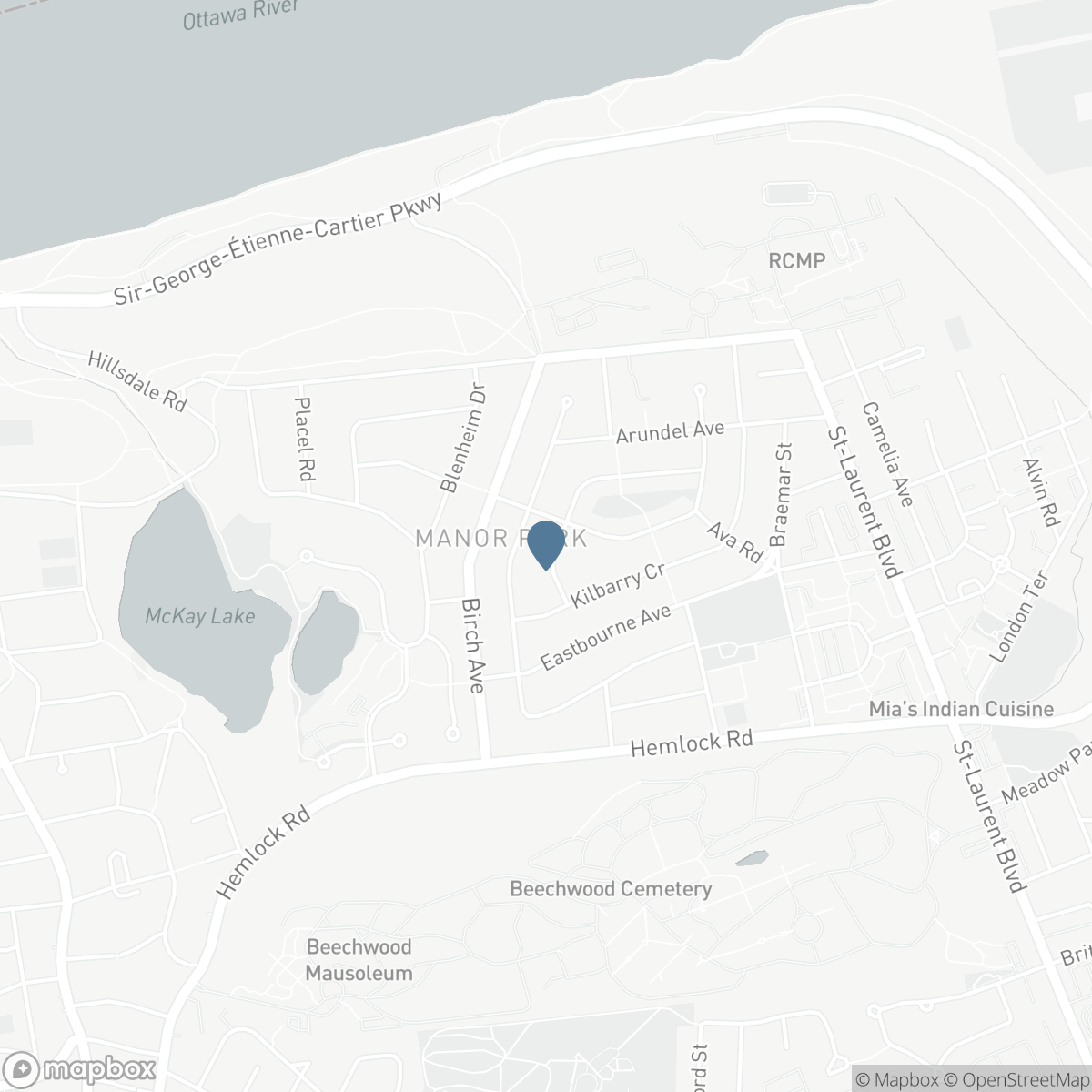 35 BEDFORD CRESCENT, Ottawa, Ontario K1K 0E6